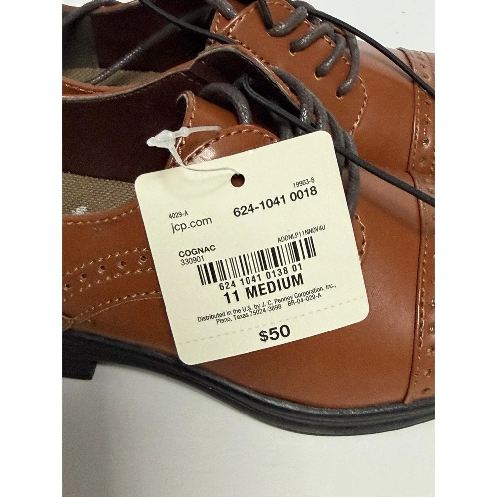 Strafford  Boys Size 11 Brown Lace Up Dress Shoes New in Box